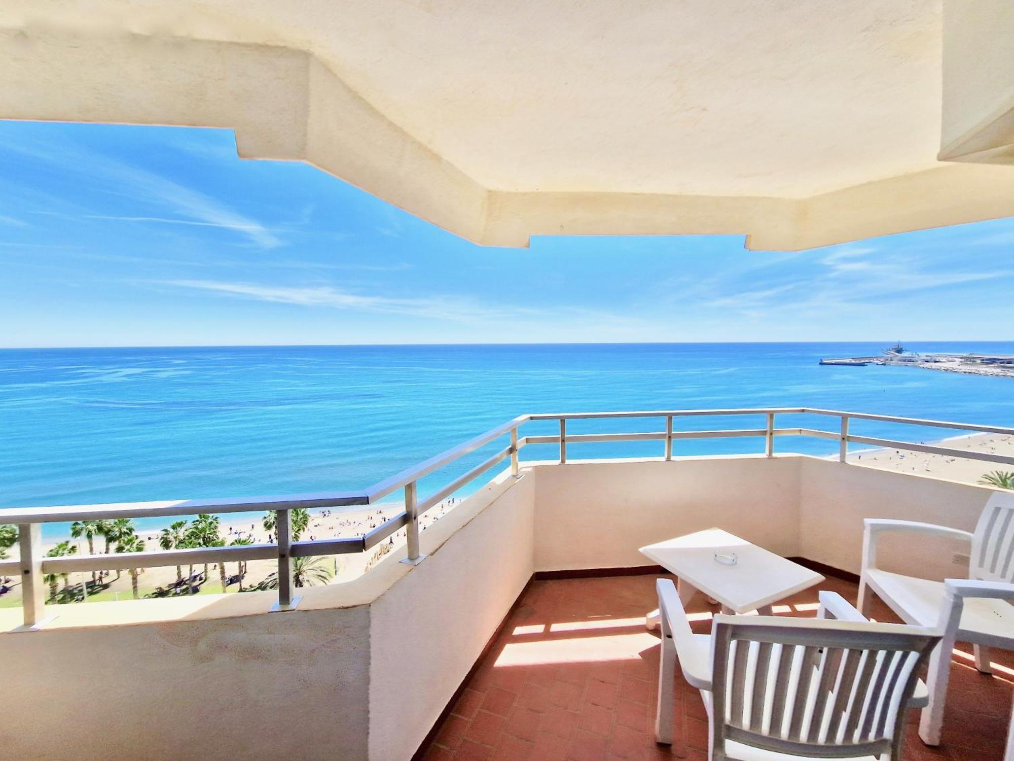 מאלגה Sr Malagueta Beach Front Wonderful Sea View מראה חיצוני תמונה