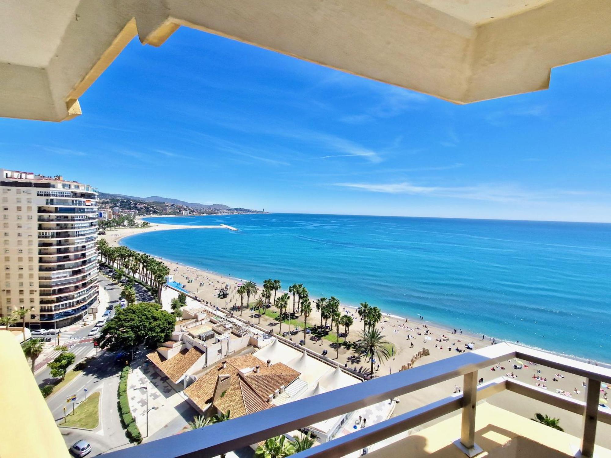 מאלגה Sr Malagueta Beach Front Wonderful Sea View מראה חיצוני תמונה